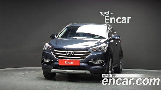 Hyundai Santafe 2016 — photo 3