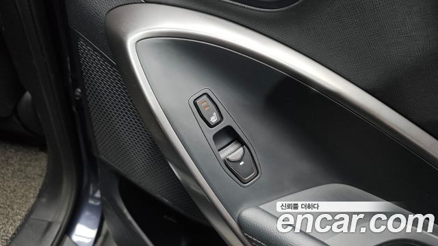 Hyundai Santafe 2016 — photo 19