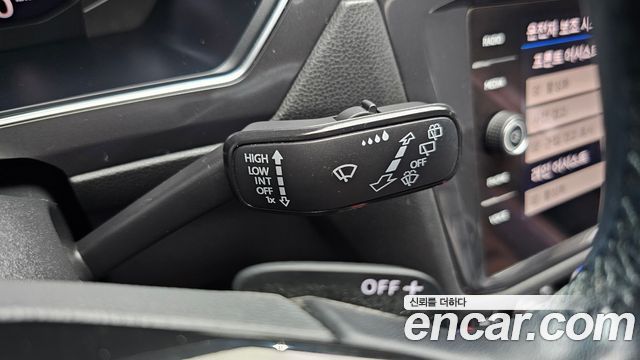 Volkswagen Tiguan 2020 — photo 26