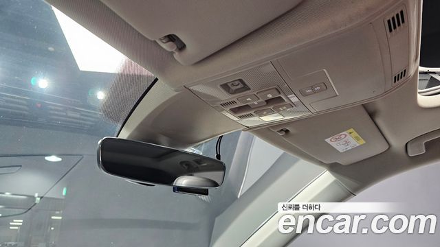 Volkswagen Tiguan 2020 — photo 27