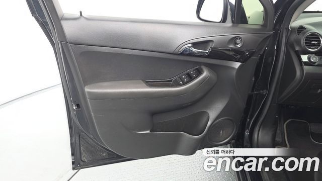 Chevrolet Korea Orlando 2016 — photo 14