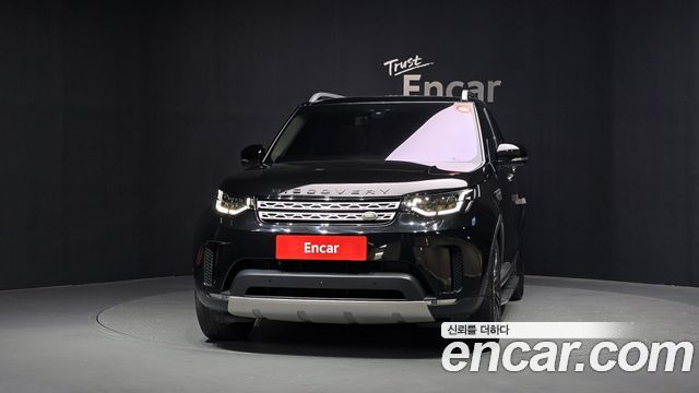 Land Rover Discovery 2020 — photo 3