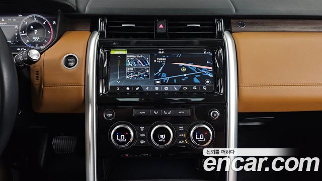 Land Rover Discovery 2020 — photo 20