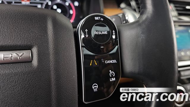Land Rover Discovery 2020 — photo 29