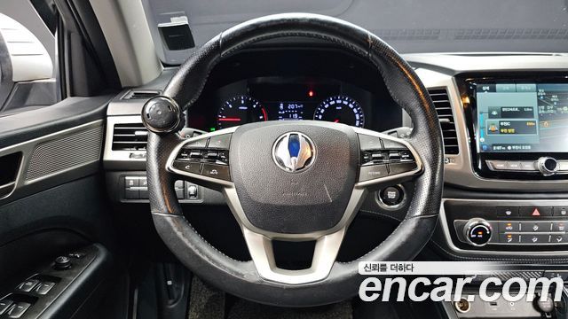 KG Mobility Rexton 2018 — photo 13