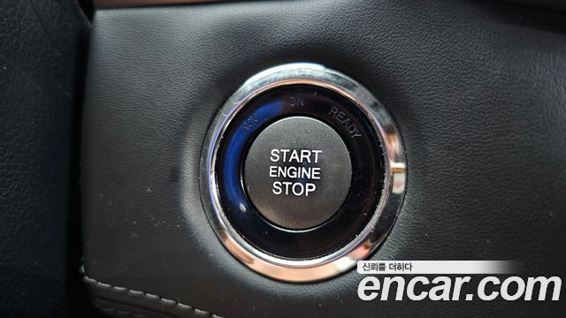 KG Mobility Rexton 2018 — photo 18
