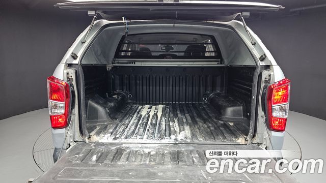KG Mobility Rexton 2018 — photo 20
