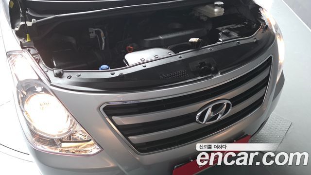 Hyundai Starex 2017 — photo 6