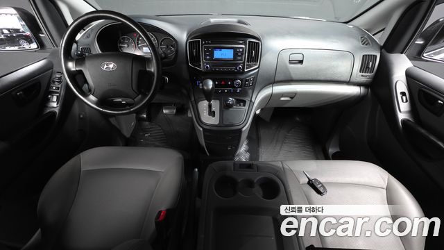 Hyundai Starex 2017 — photo 7