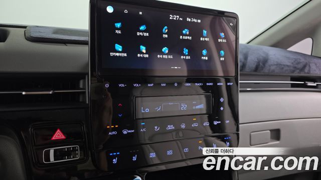 Hyundai Staria 2025 — photo 21