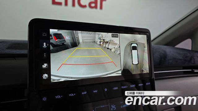 Hyundai Staria 2025 — photo 22