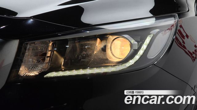 Kia Canival 2019 — photo 8