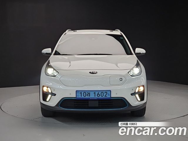 Kia Niro 2019 — photo 2