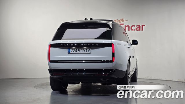 Land Rover Range Rover 2025 — photo 4
