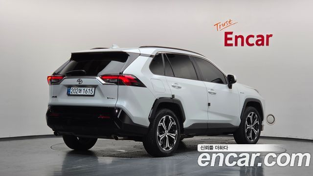 Toyota RAV4 2025 — photo 2
