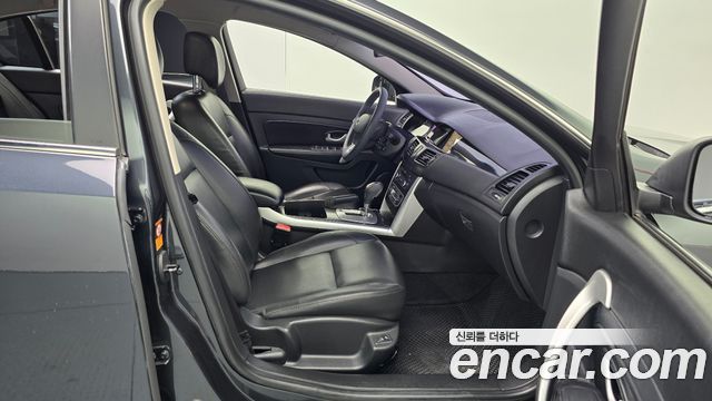 Renault Korea SM5  2013 — photo 17