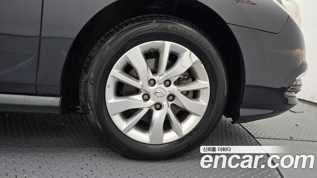 Renault Korea SM5  2013 — photo 7