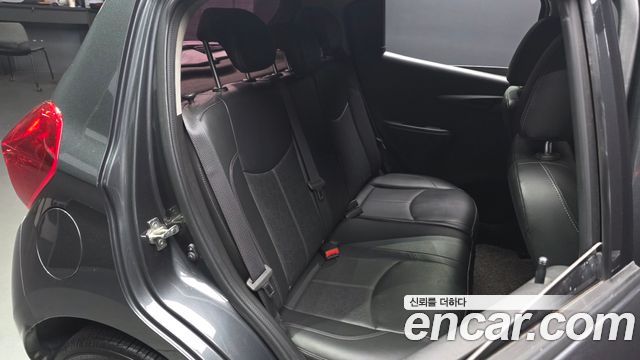 Chevrolet Korea Spark 2017 — photo 12