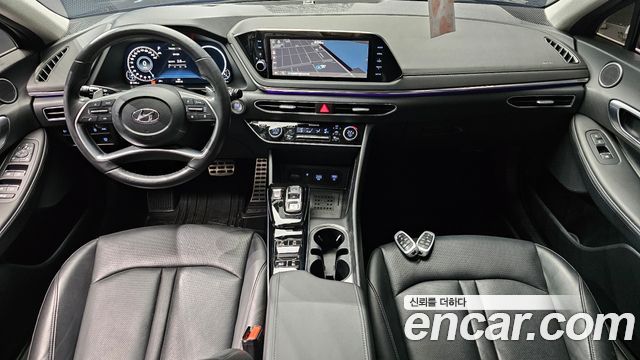Hyundai Sonata 2022 — photo 10