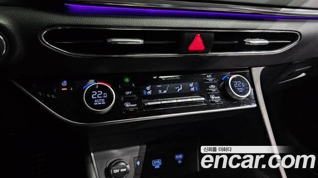 Hyundai Sonata 2022 — photo 32