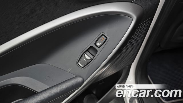Hyundai Santafe 2016 — photo 25