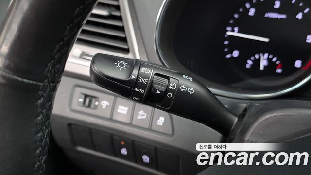 Hyundai Santafe 2016 — photo 28