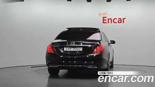 Mercedes-Benz S-Class 2017 — photo 4