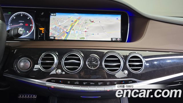 Mercedes-Benz S-Class 2017 — photo 12