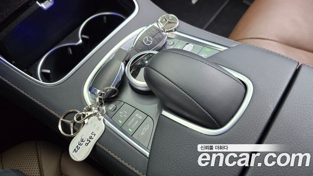 Mercedes-Benz S-Class 2017 — photo 15