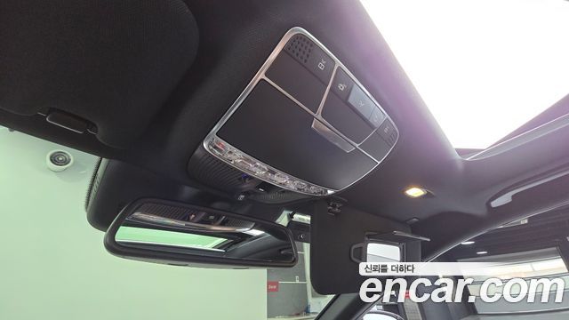Mercedes-Benz S-Class 2017 — photo 18