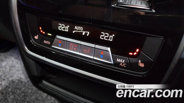 BMW X5 2021 — photo 25