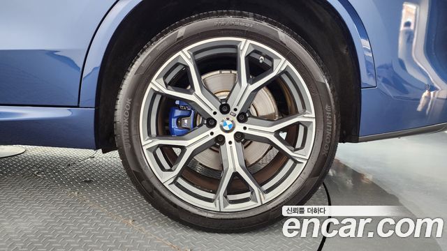 BMW X5 2021 — photo 7