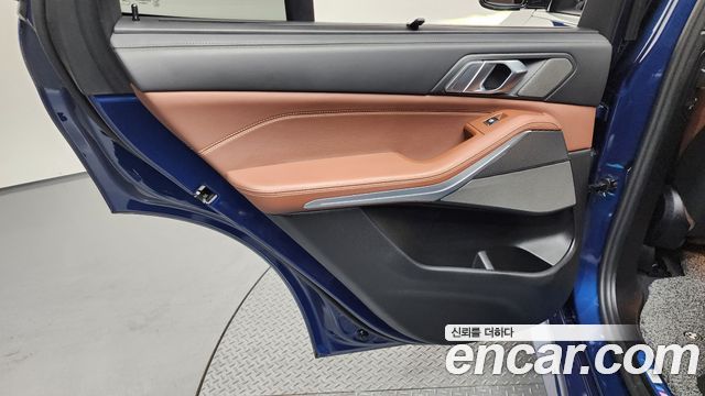 BMW X5 2021 — photo 15