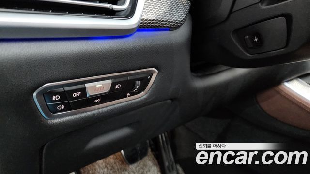 BMW X5 2021 — photo 27