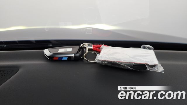 BMW X5 2021 — photo 32