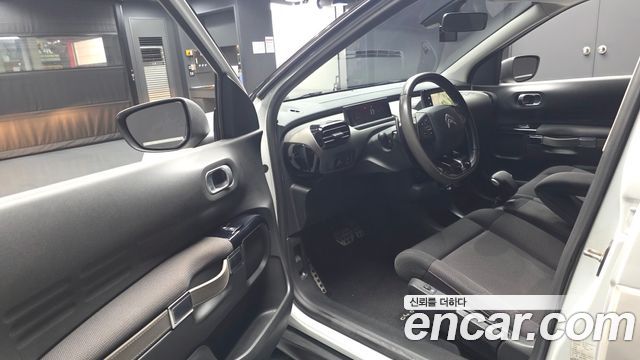 Citroën / DS C4 CACTUS 2018 — photo 13