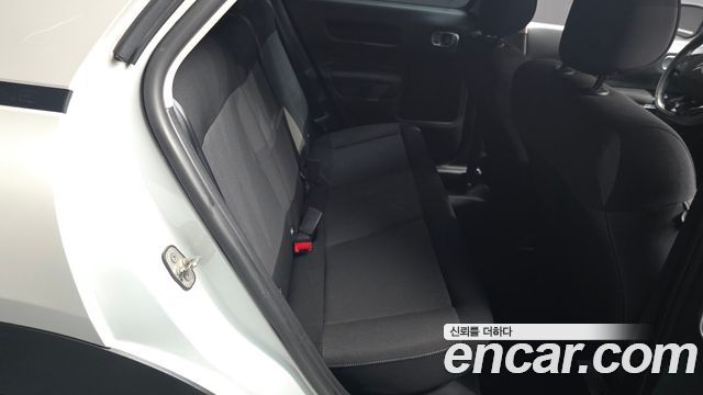 Citroën / DS C4 CACTUS 2018 — photo 17