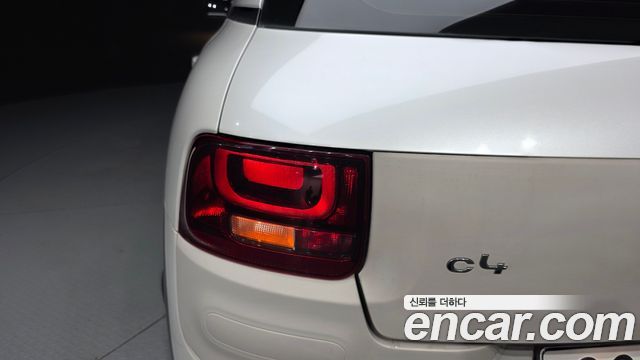 Citroën / DS C4 CACTUS 2018 — photo 9