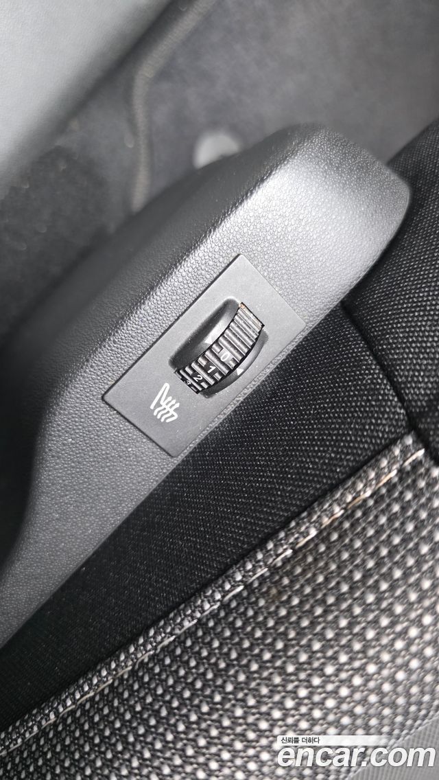 Citroën / DS C4 CACTUS 2018 — photo 31