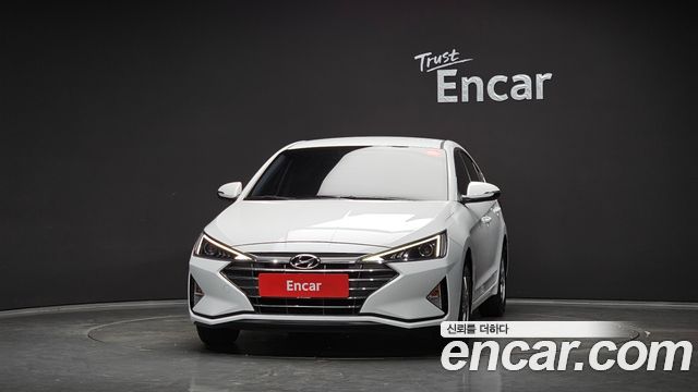 Hyundai AVANTE 2020 — photo 3
