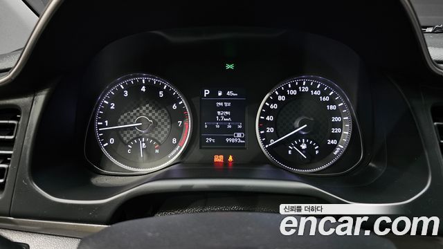 Hyundai AVANTE 2020 — photo 8