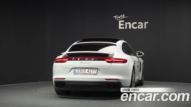 Porsche Panamera 2020 — photo 4