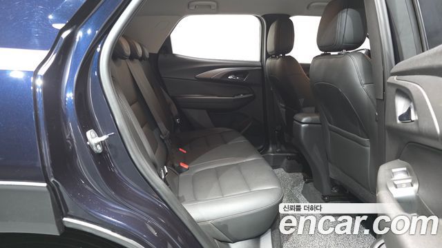 Chevrolet Korea Trailblazer 2021 — photo 17
