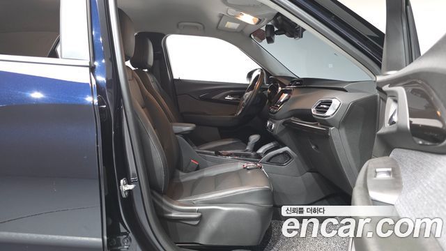 Chevrolet Korea Trailblazer 2021 — photo 16