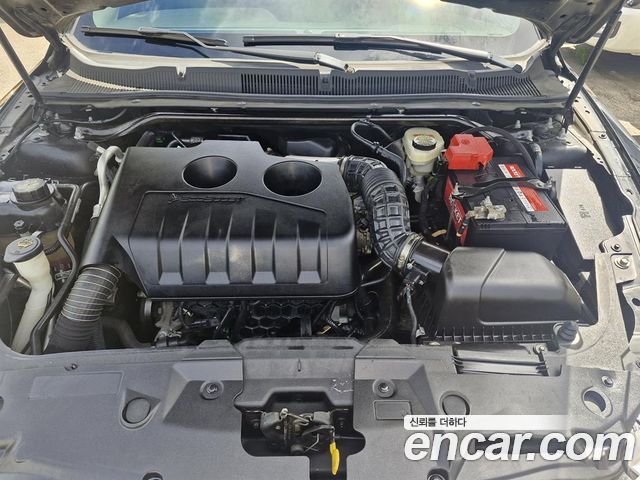 Ford Taurus 2015 — photo 6
