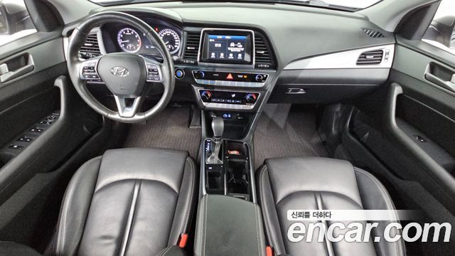 Hyundai Sonata 2018 — photo 10