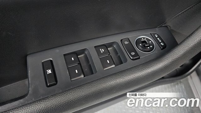 Hyundai Sonata 2018 — photo 19