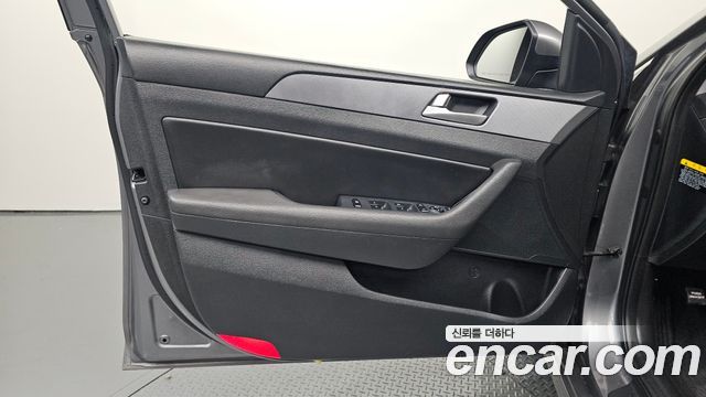 Hyundai Sonata 2018 — photo 14