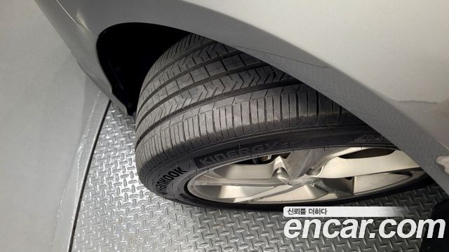 Hyundai Sonata 2018 — photo 30