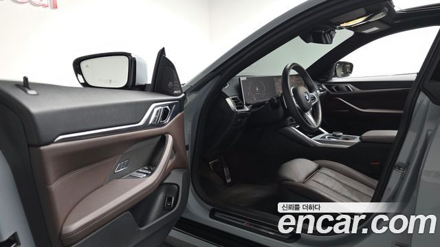 BMW 4-Series 2024 — photo 13
